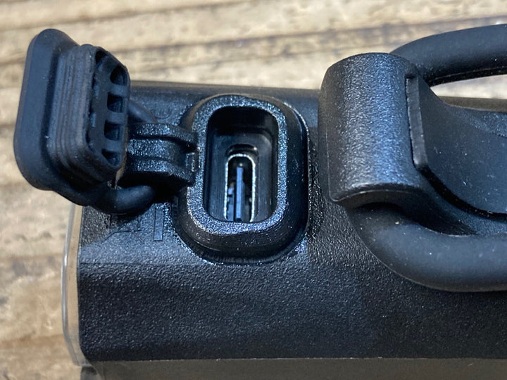 JT164 レザイン LEZYNE KTV PRO 300 フロントライト 黒 点灯確認済