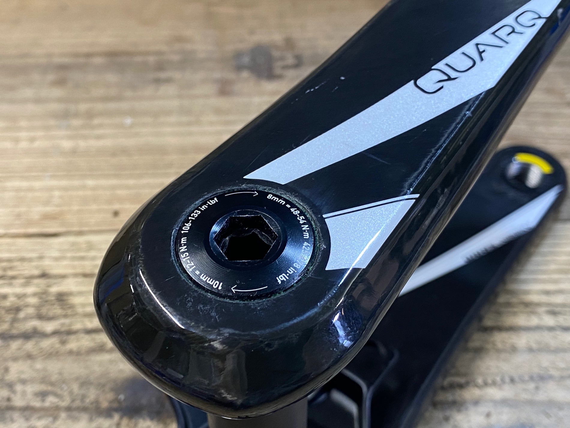JU279 クオーク QUARQ カーボン クランクアームセット 175mm GXP