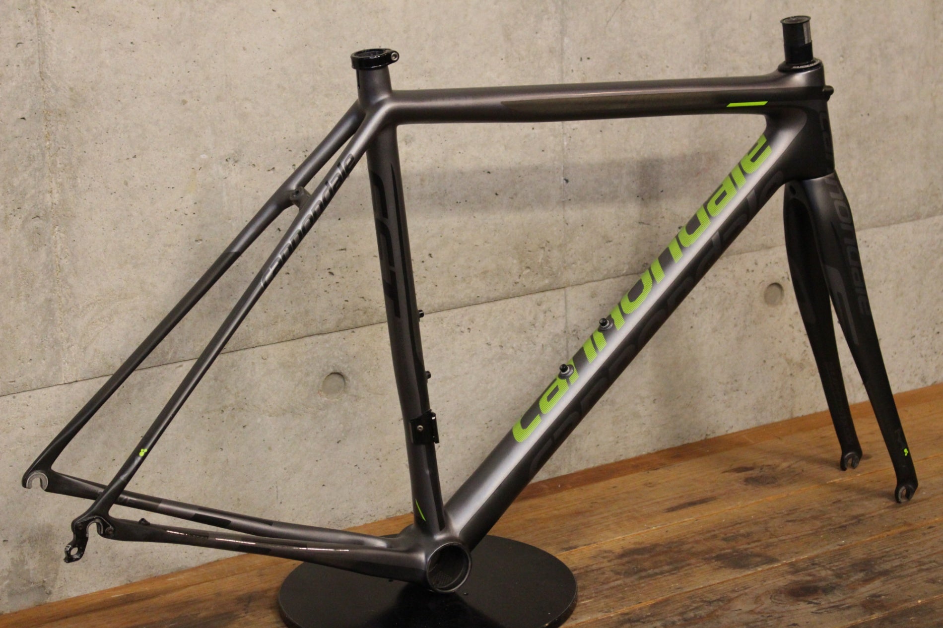 キャノンデール CANNONDALE スーパーシックス SUPERSIX EVO HI-MOD