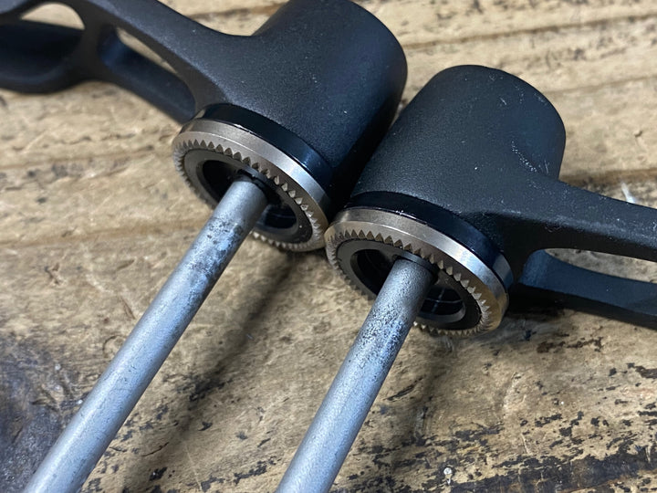 KF885 DT SWISS RWS クイックスキュワー 100x130mm スチールシャフト