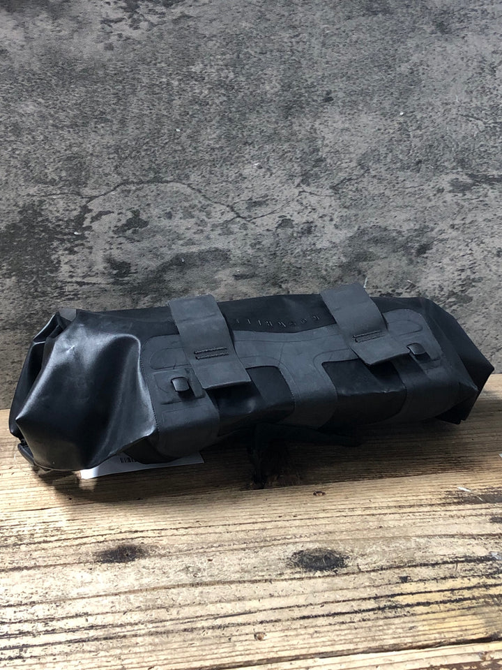 KD710 ロスホイール Roswheel Road Handlebar Bag ハンドルバッグ 黒
