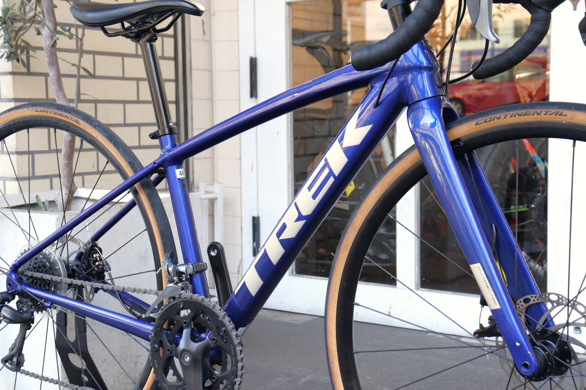 トレック TREK ドマーネ DOMANE AL2 DISC GEN3 2023モデル 44サイズ