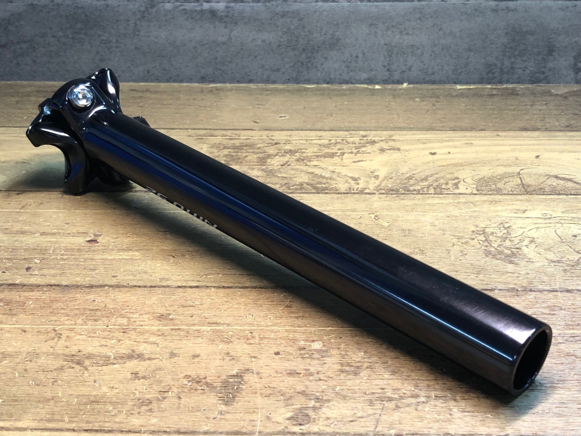 JK429 日東 NITTO 92 アルミ シートポスト 黒 250mm Φ27.2 – BICI