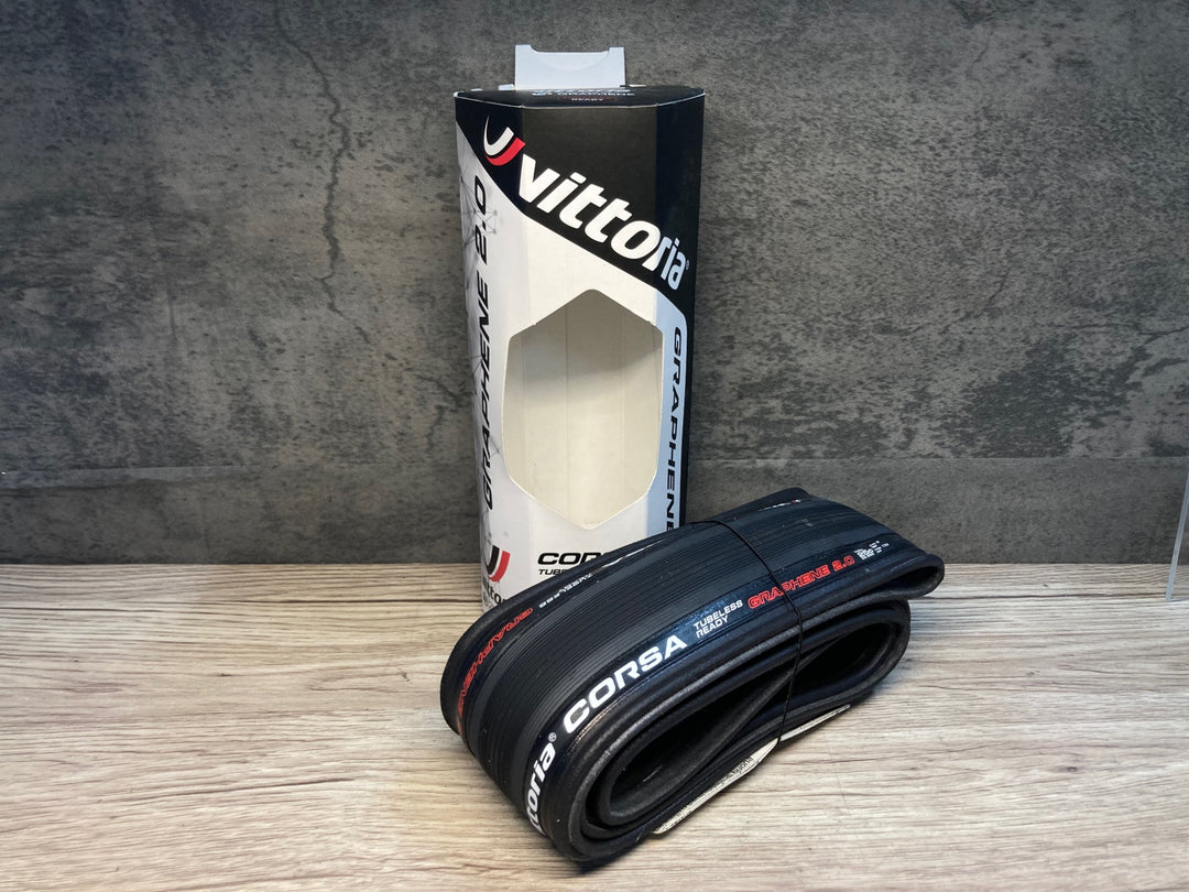 JK155 ヴィットリア vittoria コルサ CORSA GRAPHENE 2.0 チューブレスレディ タイヤ 700x25c 未使用
