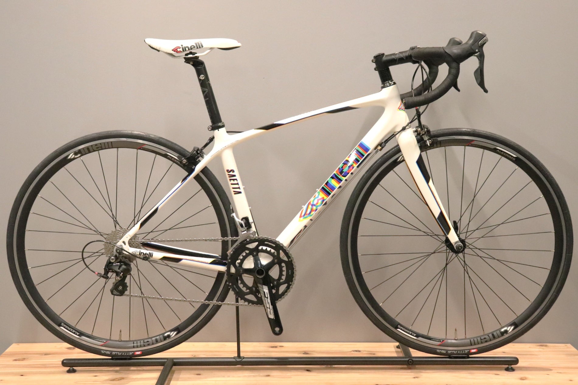 自転車本体 Cinelli Saetta size:S チネリ CINELLI サエッタ ラディカル SAETTA RADICAL 2016モデル S