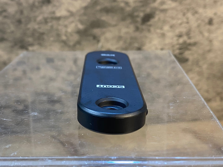 JU700 ノグ knog SCOUT バイクアラーム 追跡タグ 動作確認済 ※ボルト,カバー欠品