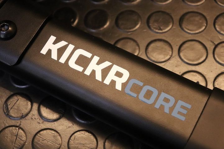 ワフー WAHOO キッカー コア 2 KICKR CORE 2 ZWIFT COG AND CLICK ダイレクトドライブ スマートトレーナー ローラー台 【芦屋店】