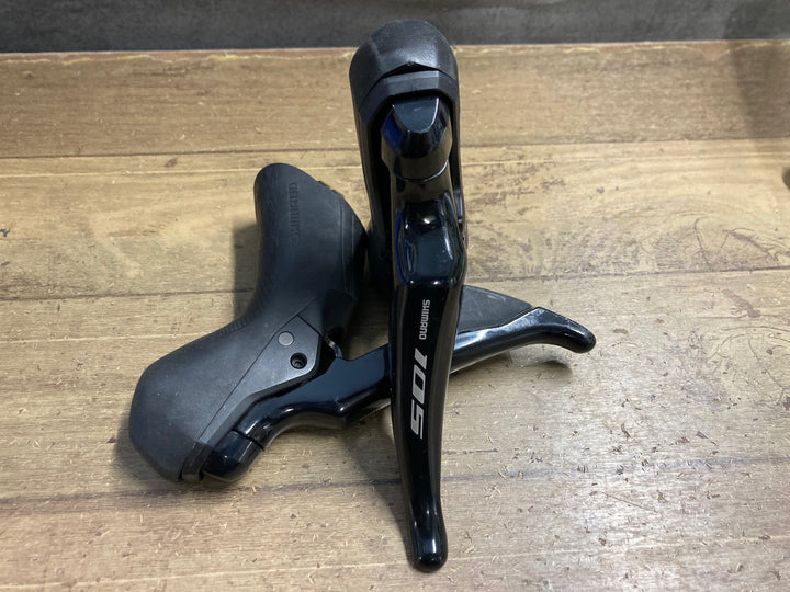 KN599 シマノ SHIMANO 105 ST-R7020 STIレバー 2x11S 油圧