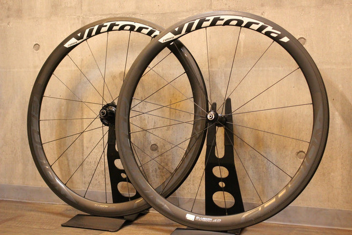 ヴィットリア VITTORIA イリュージョン ELUSION CARBON 42 カーボン チューブレスレディ シマノ 11/12S ワイドリム 17C【名古屋店】