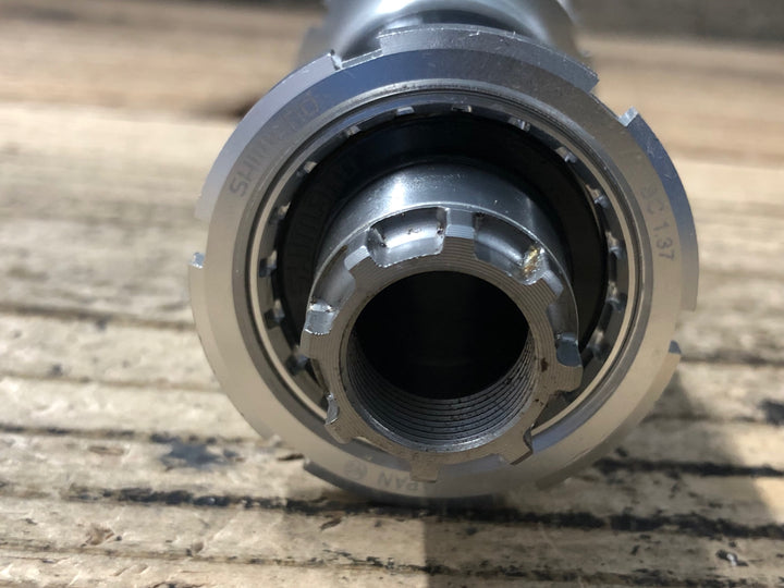 KO833 シマノ SHIMANO BB-7700 ボトムブラケット BB
