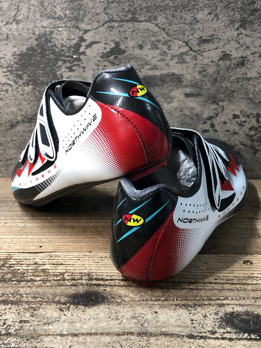 JR547 ノースウェーブ NORTHWAVE EXTREME ビンディングシューズ 黒赤白 EU43 1/2