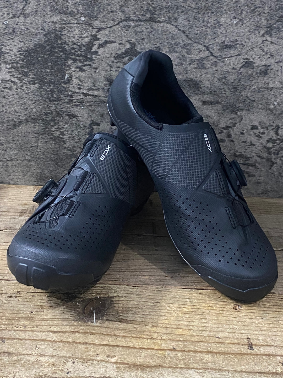 KC956 SHIMANO XC3 SH-XC300M L01 S ビンディングシューズ 2穴 BOA 黒 EU40