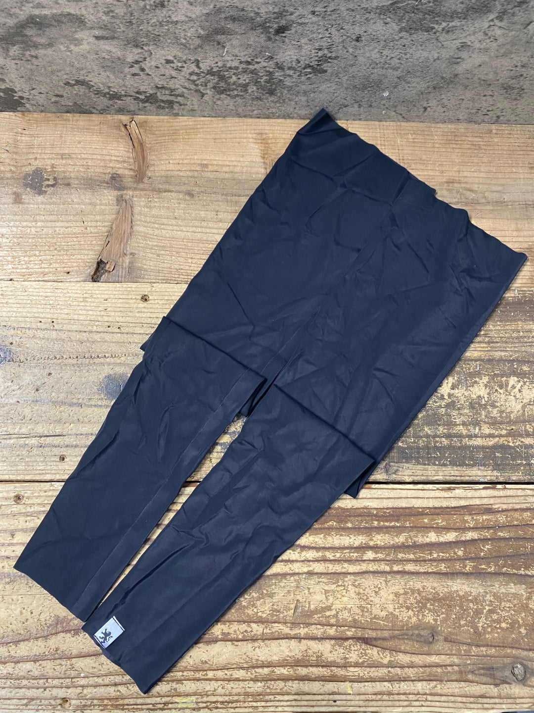 KB188 カペルミュール KAPELMUUR レッグカバー S_M 黒