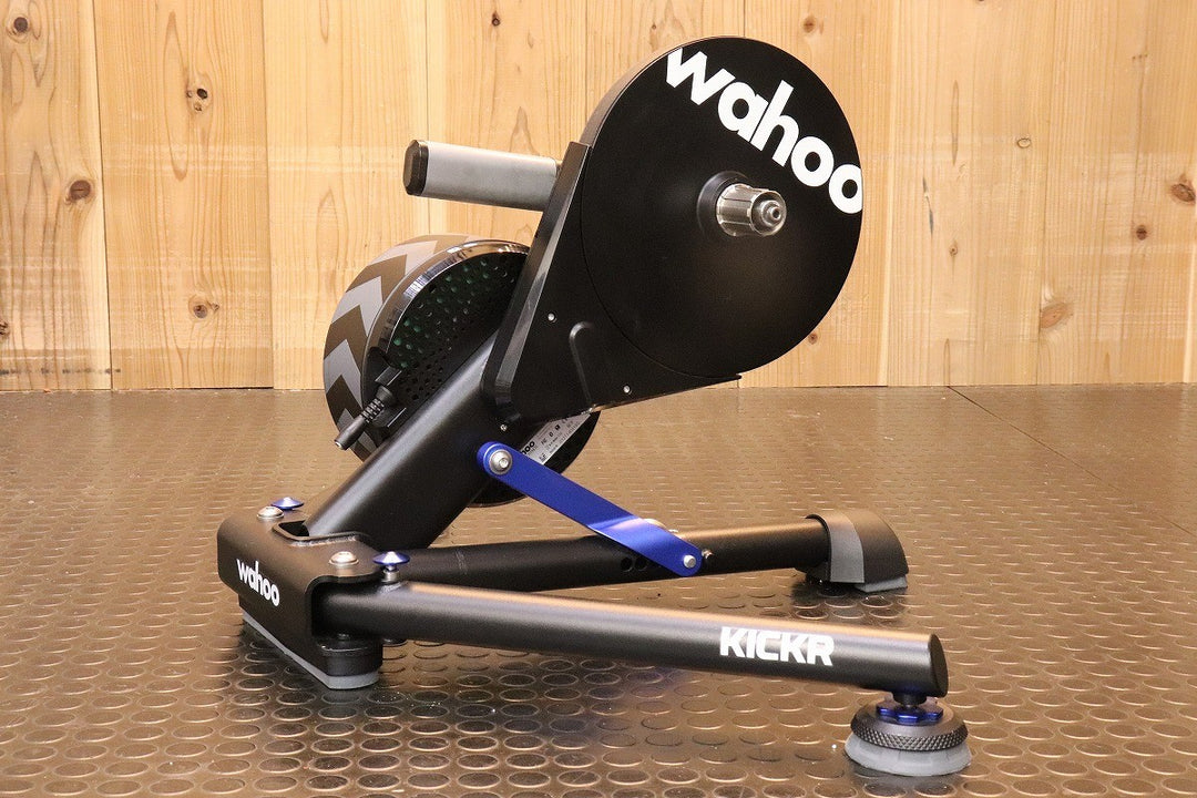 ワフー WAHOO キッカー KICKR V5 ダイレクトドライブ スマートトレーナー ローラー台 【芦屋店】