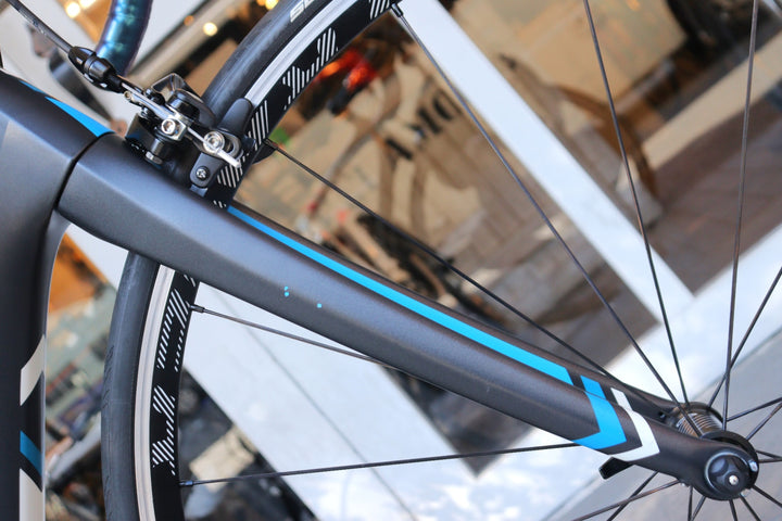 トレック TREK シルク SILQUE S5 2017モデル 50サイズ シマノ 105 5800 11S カーボン ロードバイク 【横浜店】
