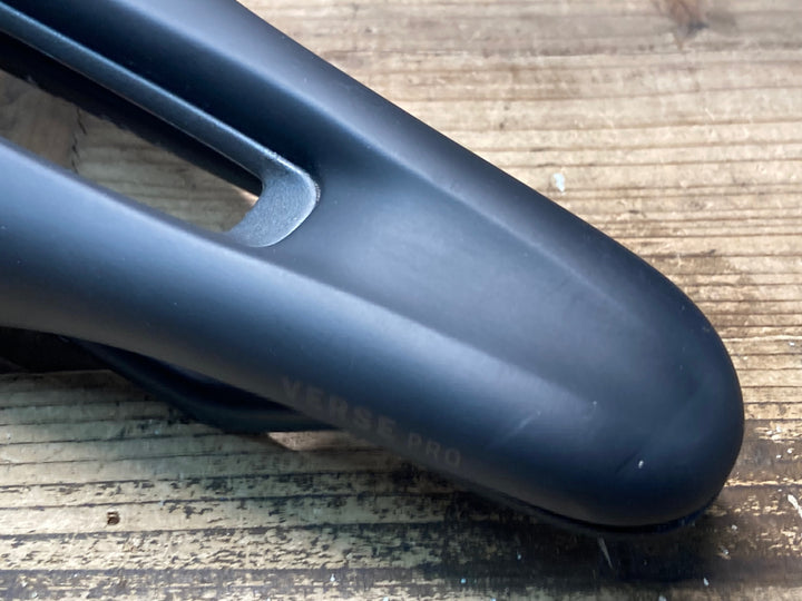 JJ031 ボントレガー BONTRAGER ヴァース VERSE PRO ショートノーズサドル カーボンレール 145mm