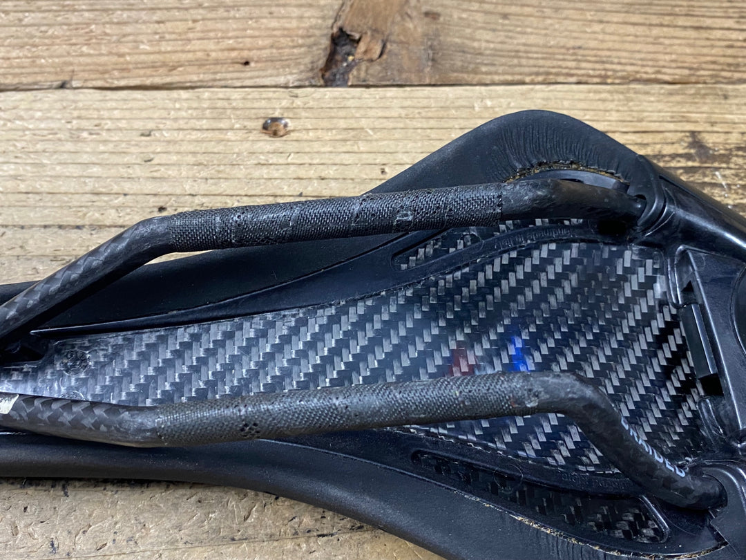 KN270 フィジーク fizik ARIONE R1 サドル 黒 regular BRAIDEDレール
