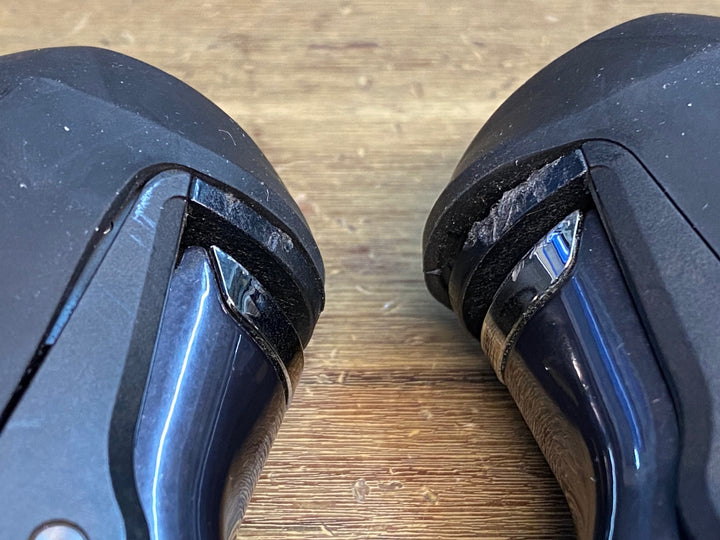 JP664 シマノ SHIMANO アルテグラ ULTEGRA Di2 ST-R8070 油圧 STIレバー 動作確認済 ※固定部クラックのためジャンク