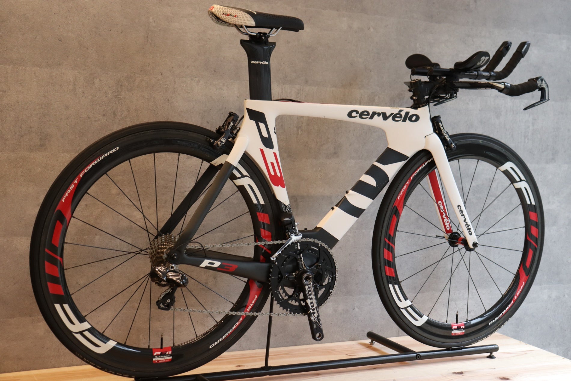 訳あり】 サーヴェロ CERVELO P3 2014モデル 48サイズ アルテグラ 6870