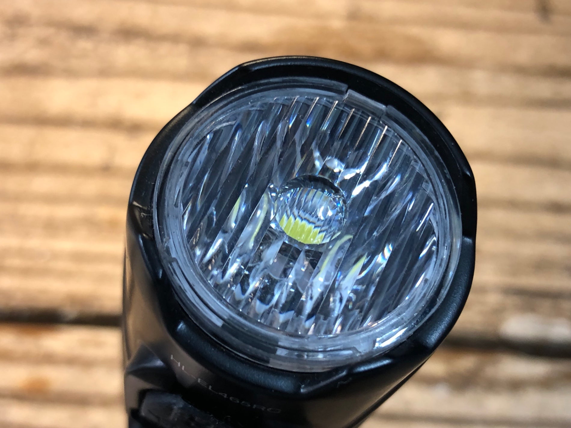 JM517 キャットアイ CATEYE VOLT400 NEO フロントライト 動作確認済み