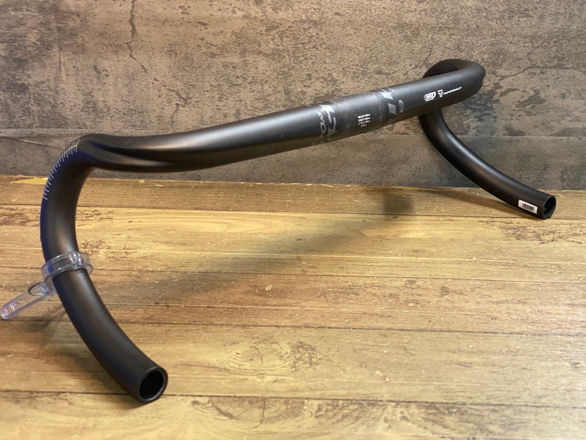 イーストン EASTON EC70 AX カーボン ドロップハンドル 40cm JN748 イーストン EASTON EC70 AX カーボン ドロップハンドル