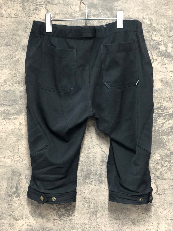 KL085 パールイズミ PEARL iZUMi ハーフパンツ 黒 S ※マーカー痕