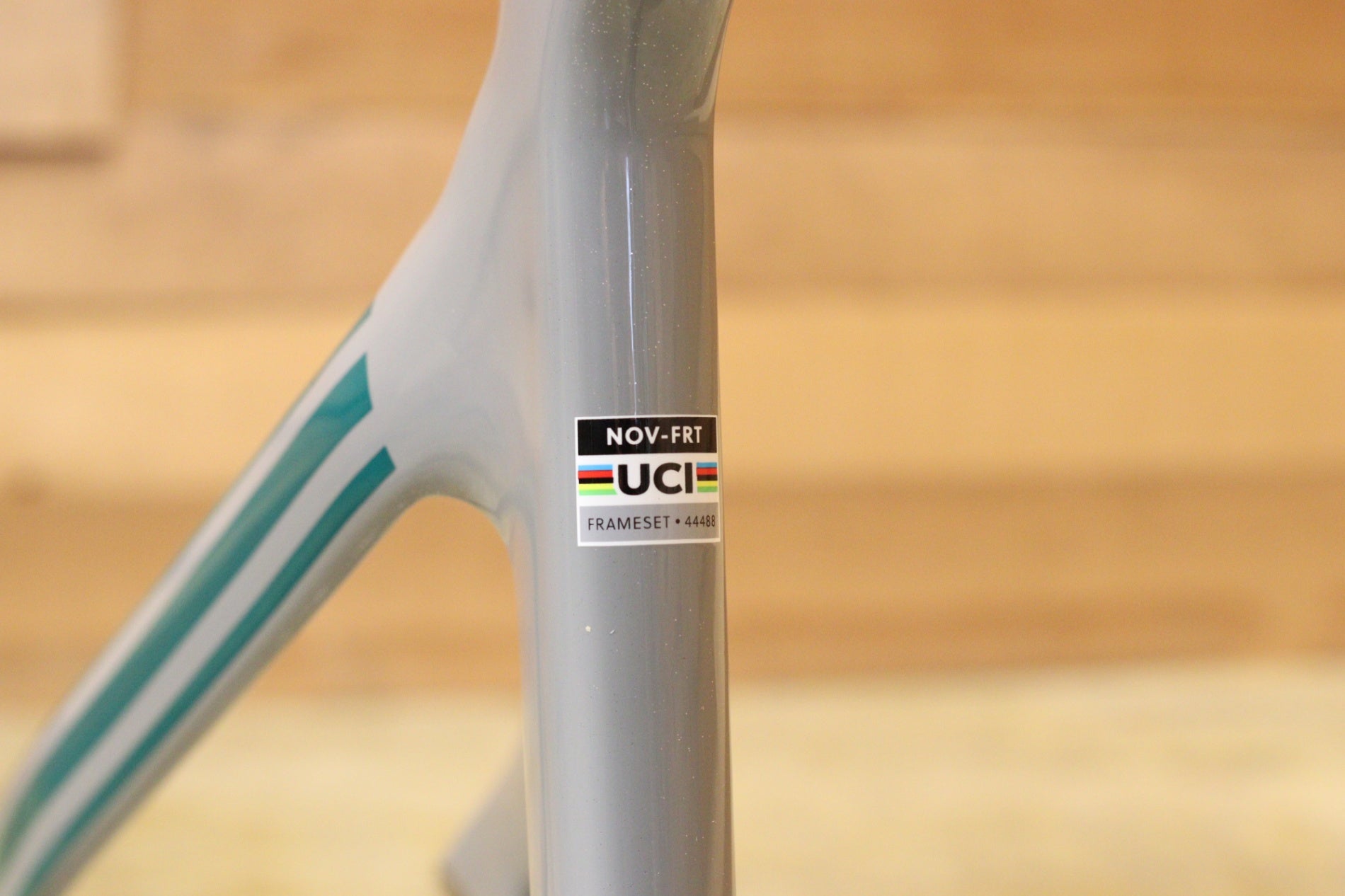 未使用 ノバコローナ NOVACORONA フィエルテ FIERTE 2023 Sサイズ