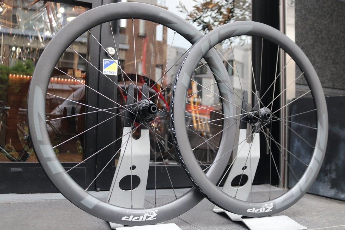 ジップ ZIPP 303S TUBELESS DISC カーボン チューブレス ディスクブレーキ ホイールセット シマノ12/11Sフリー フックレス  ワイドリム 23mm 【東京南麻布店】