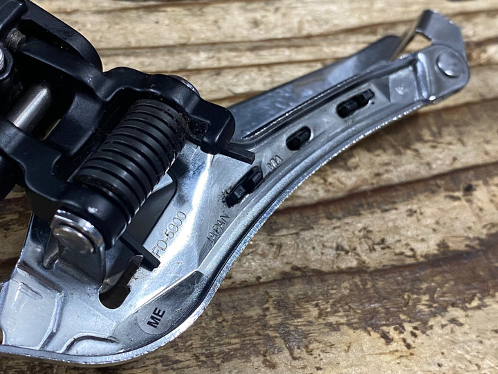 KJ946 シマノ SHIMANO 105 FD-5800 フロントディレイラー 直付け