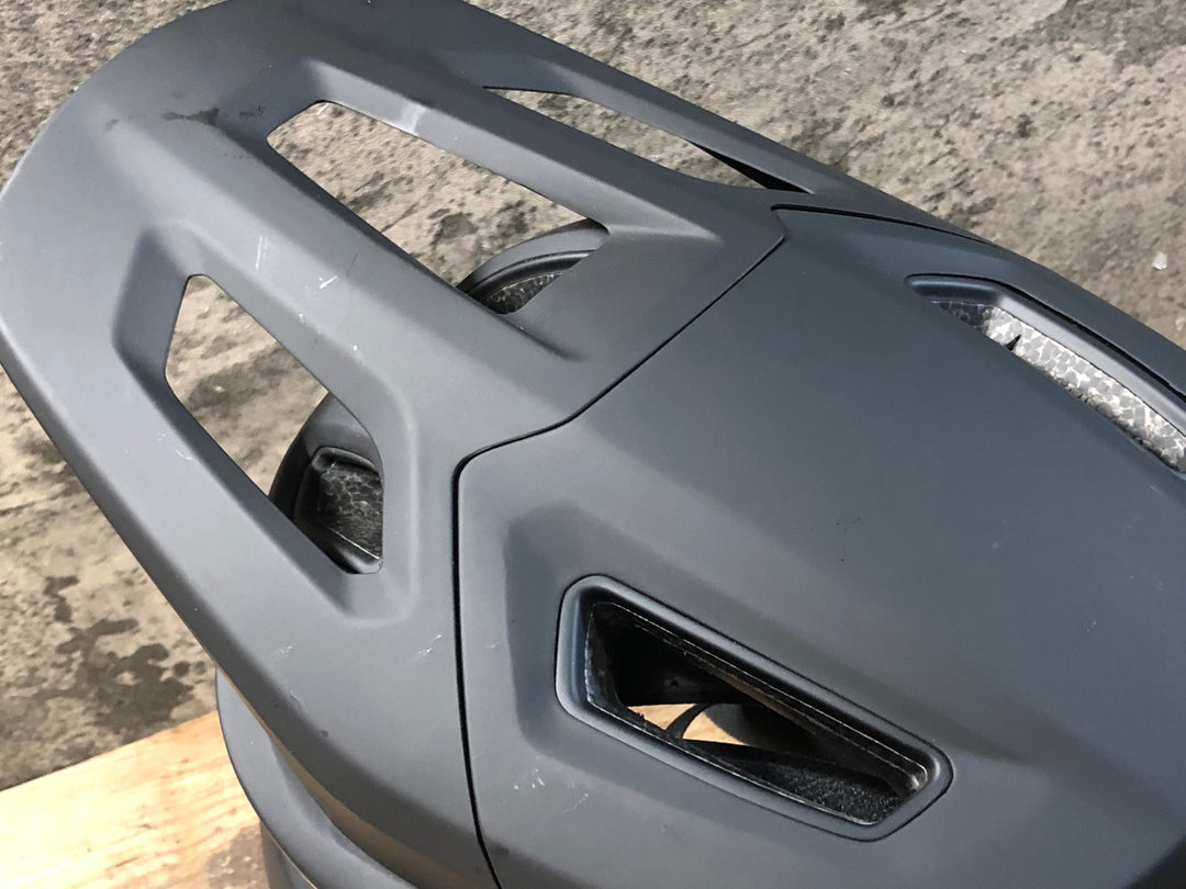 KI210 スペシャライズド SPECIALIZED GAMBIT ヘルメット S MTB 黒 2024/3製造