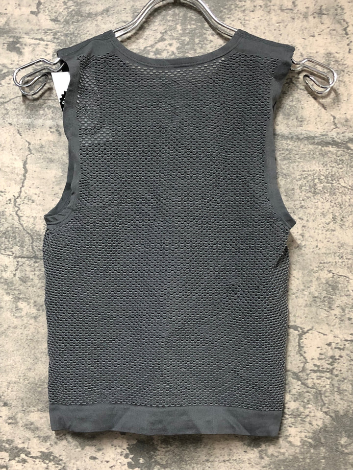 JS164 カペルミュール KAPELMUUR メッシュ ノースリーブベースレイヤー グレー ワンサイズ