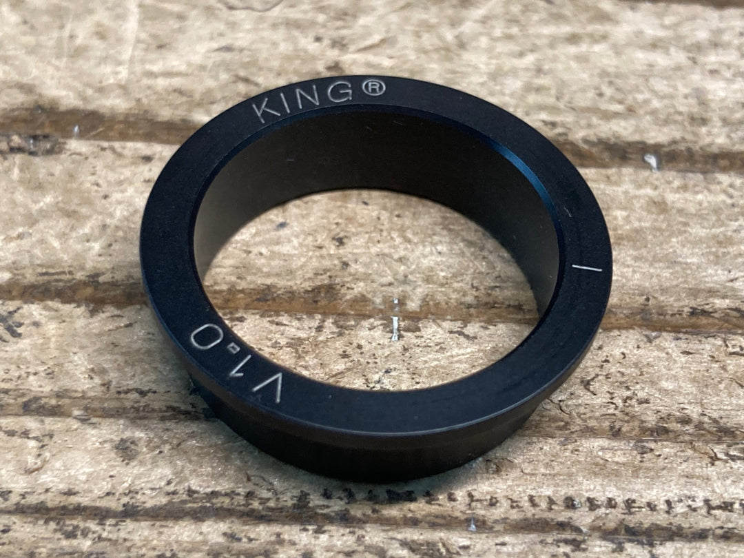 IU898 クリスキング CHRIS KING BB Conversion kit #8