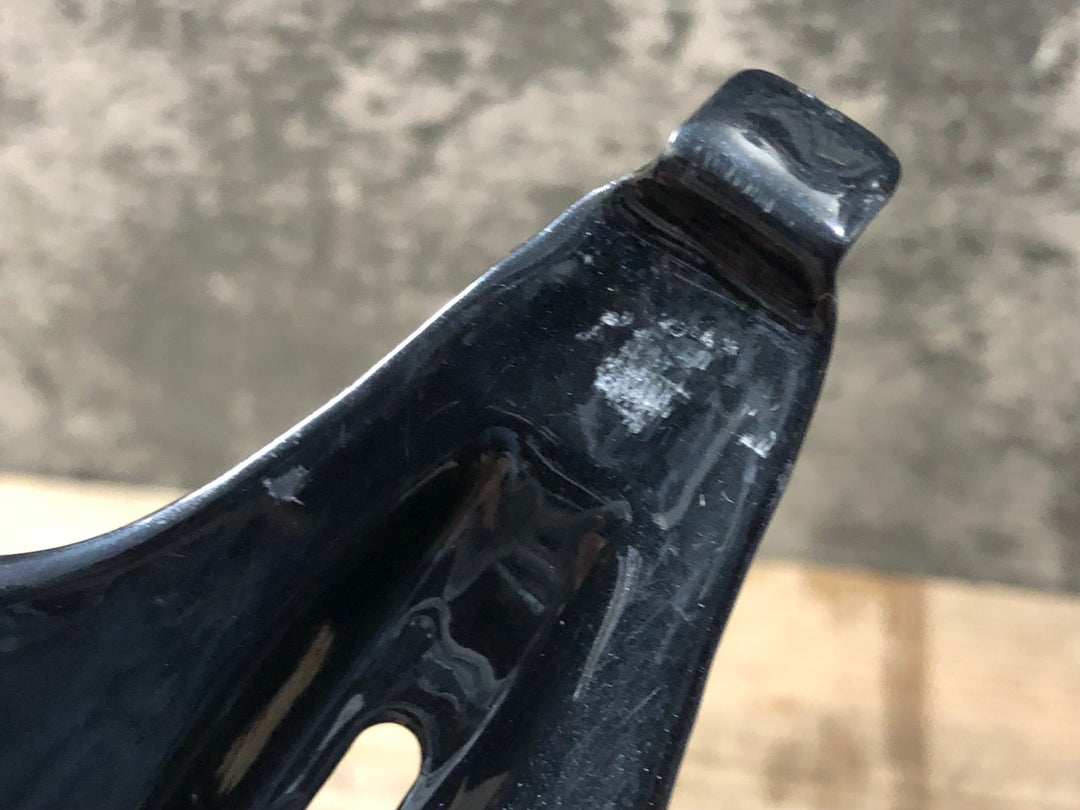 KP677 エリート ELITE モロ MORO カーボン ボトルケージ ペア 黒白