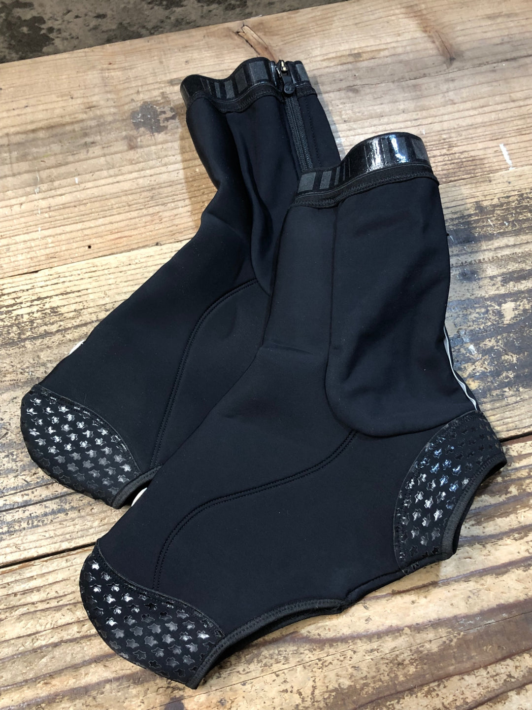 KA413 アソス assos fugu bootie 防風 冬用 シューズカバー 裏起毛 Ⅱサイズ 黒