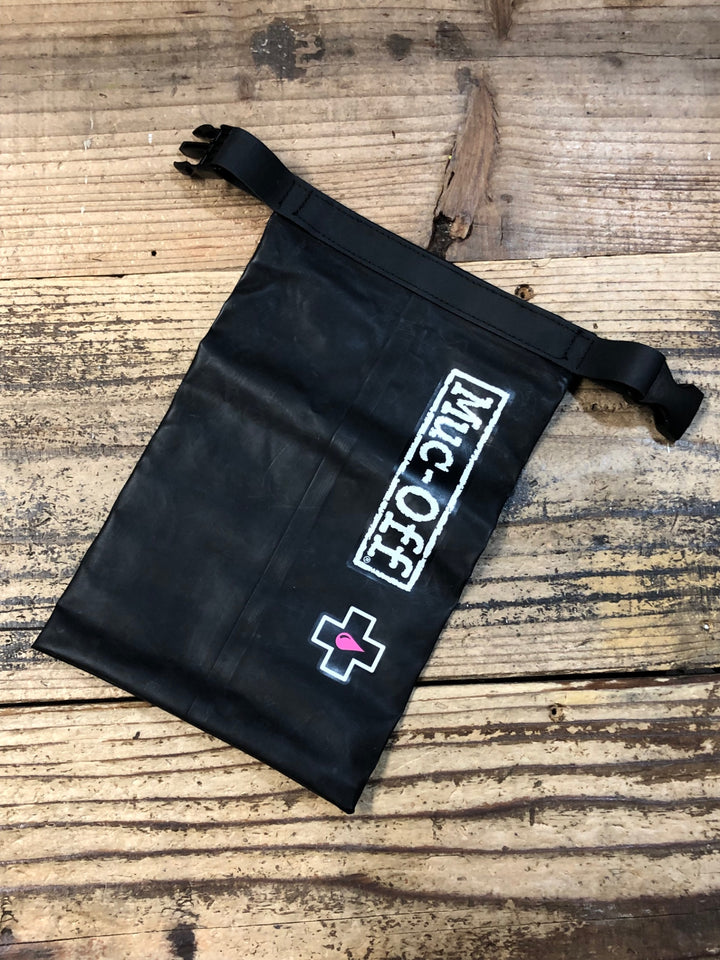 JY801 マックオフ Muc-OFF UTLTY FRAME STARP&WATERPROOF CARGO BAG BANDLE カーゴバッグ