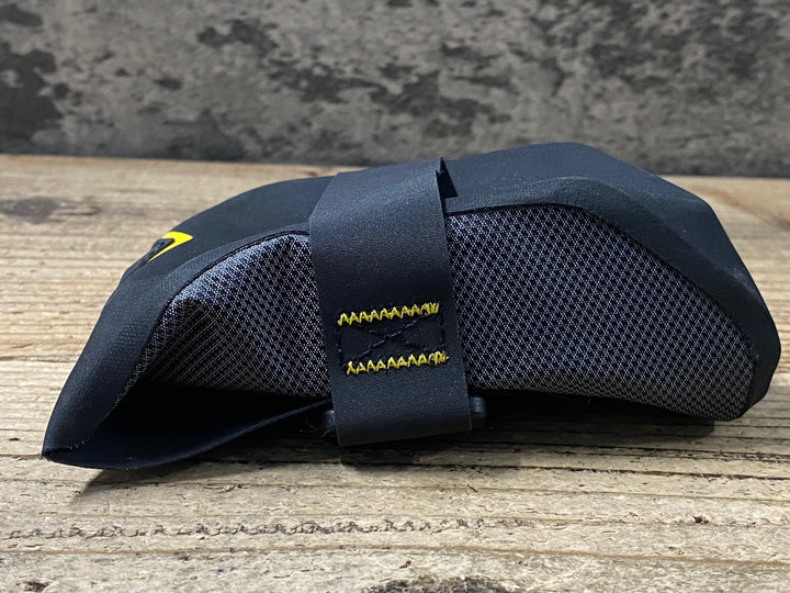 KQ390 アピデュラ APIDURA サドルバッグ グレー