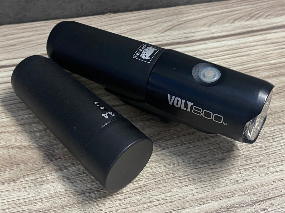 KI583 キャットアイ CATEYE ボルト VOLT800 HL-EL471 フロントライト BA-3.4 バッテリーセット 点灯確認済