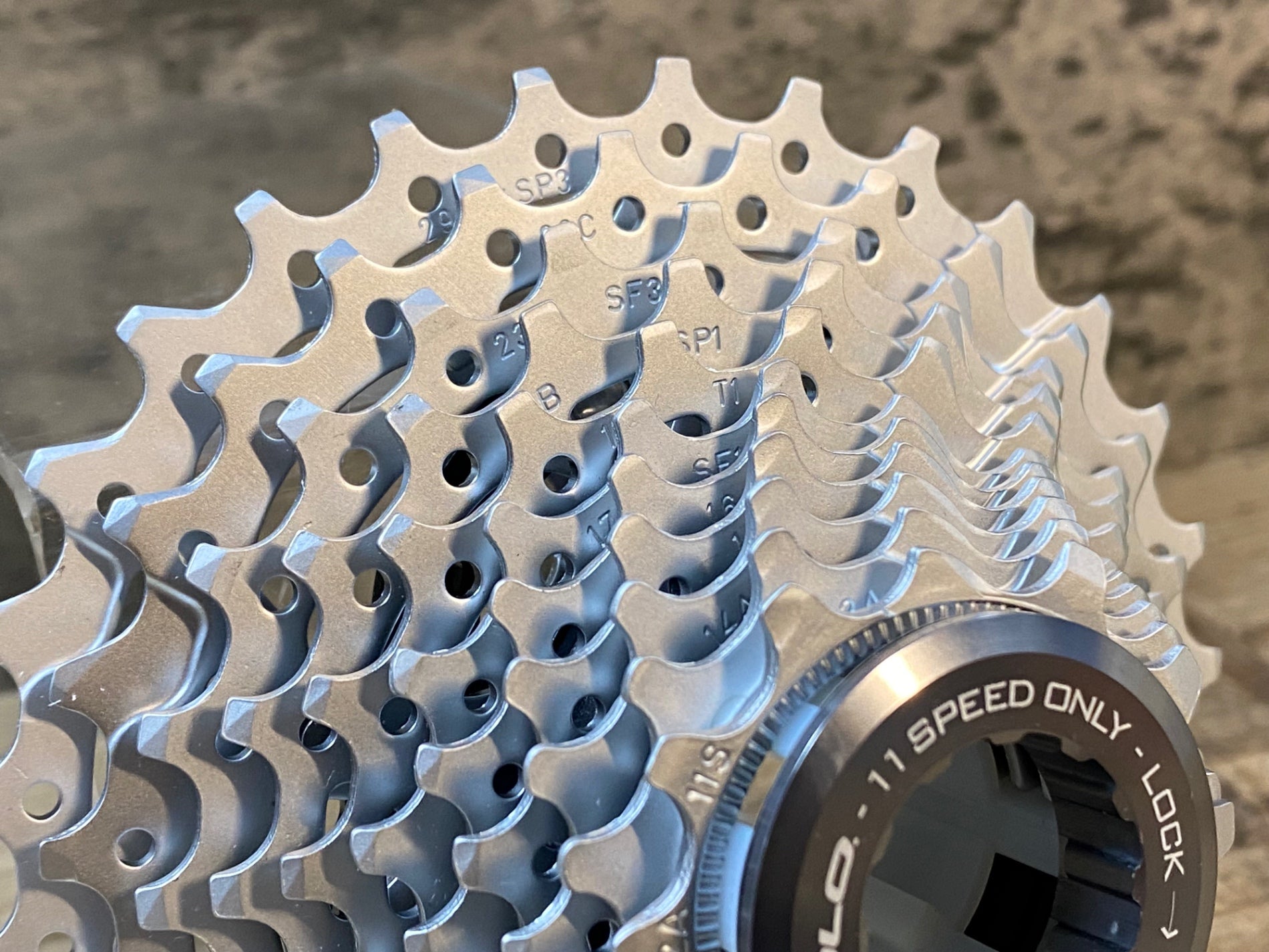 JR759 カンパニョーロ CAMPAGNOLO CHORUS 11s sprockets 12-29 CS10