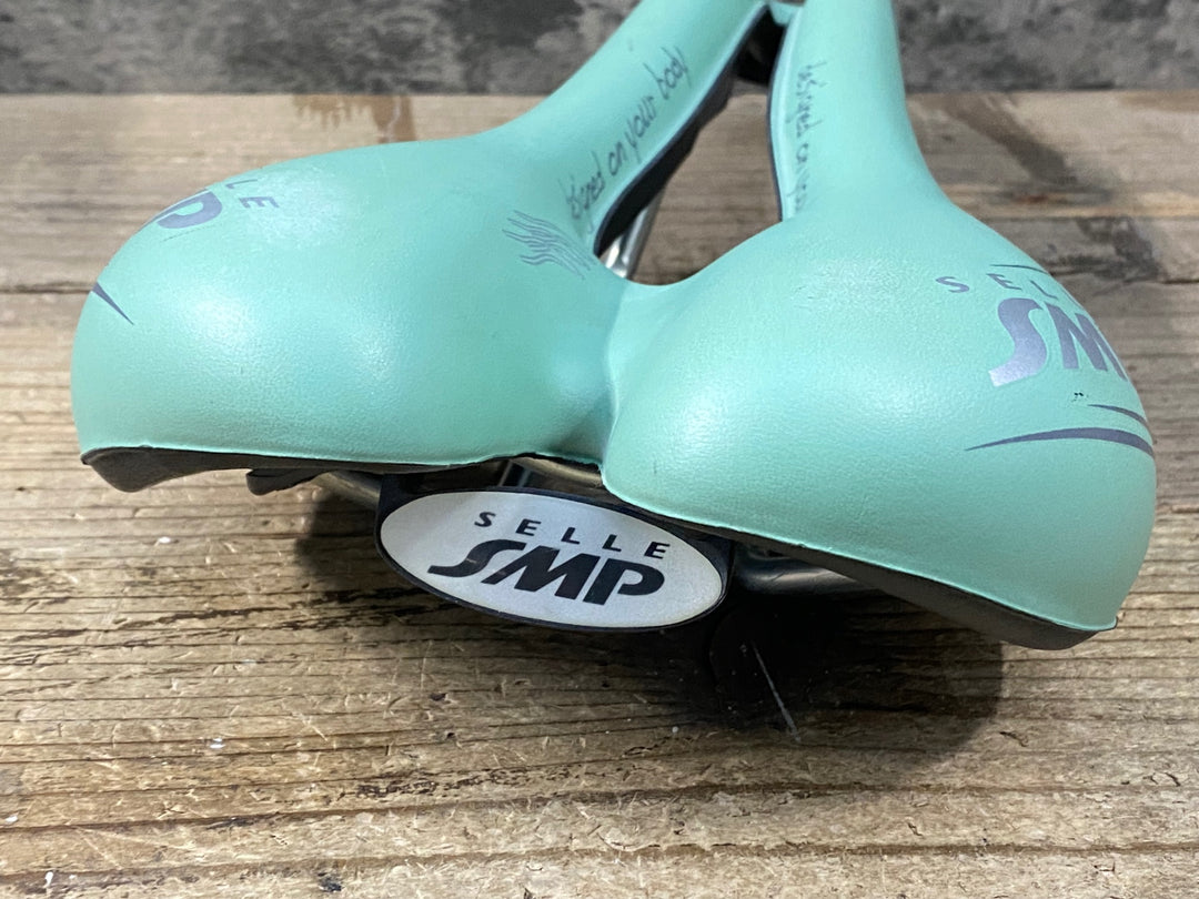 JU850 SELLE SMP 7RK サドル 緑 スチールレール