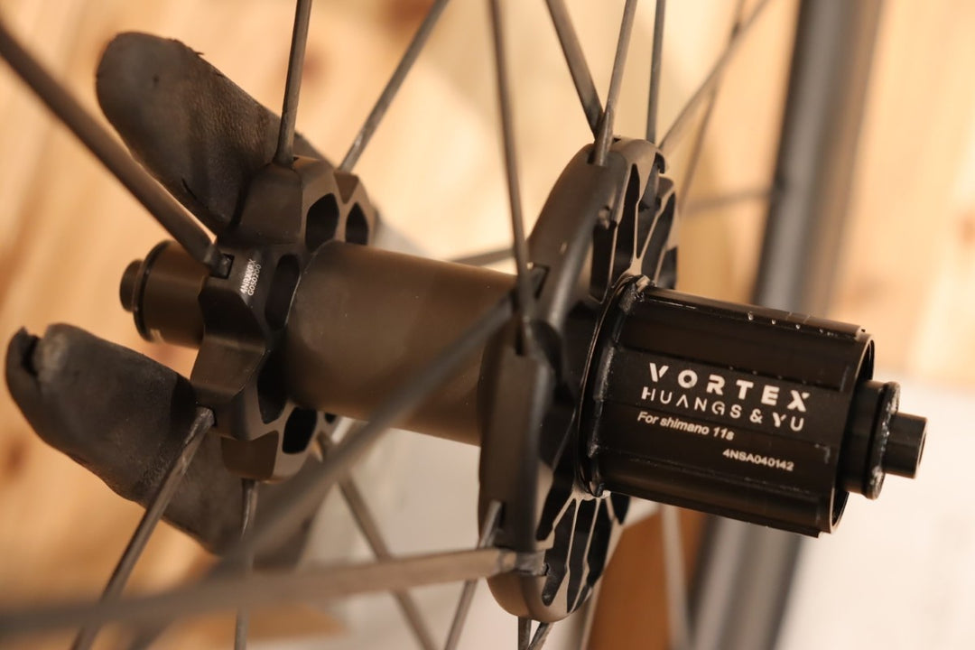 【超軽量ホイール】 ヴォルテクス VORTEX N4 カーボン チューブラー ホイールセット シマノ12/11S 26mm 【千葉店】