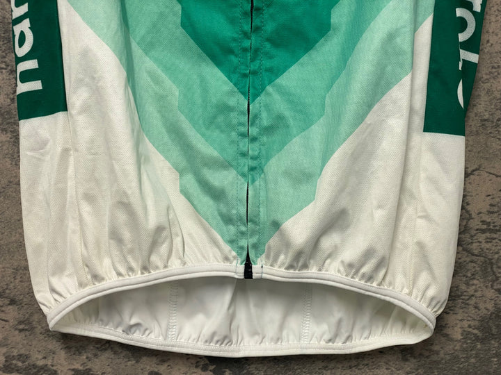 KJ776 スポーツフル sportful サイクルベスト ジレ 黒 白 L BORA hansgrohe