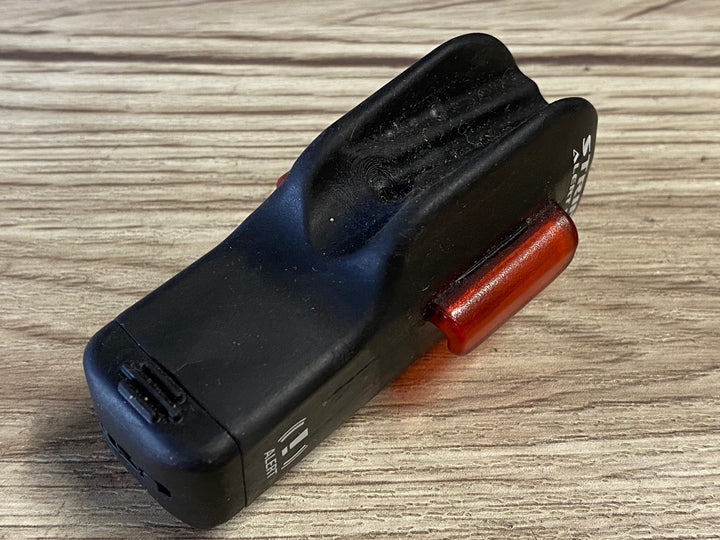 JP791 レザイン LEZYNE STRIP ALERT 150 テールライト