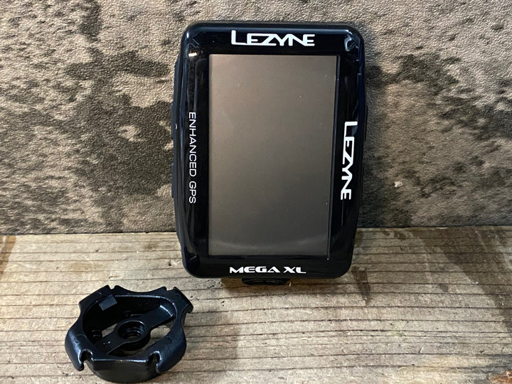 JO515 レザイン LEZYNE MEGA XL サイクルコンピューター 起動確認済み