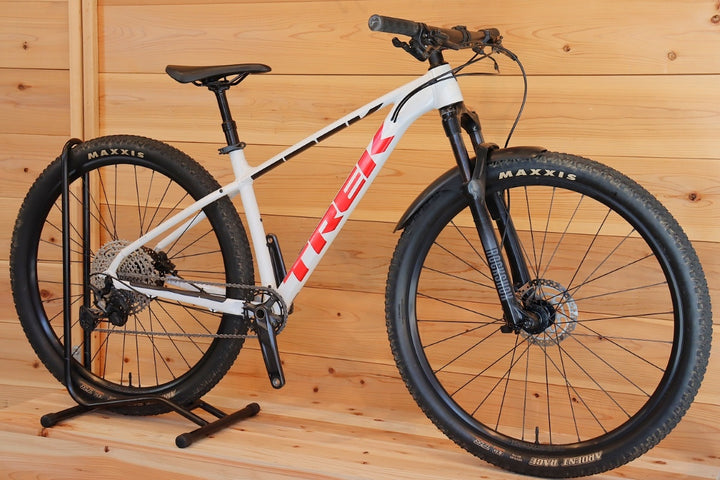 トレック TREK エクスキャリバー X-CALIBER 8 2022モデル Mサイズ シマノ デオーレ M6100 12S アルミ ハードテイル マウンテンバイク HT MTB 29インチ 【千葉店】
