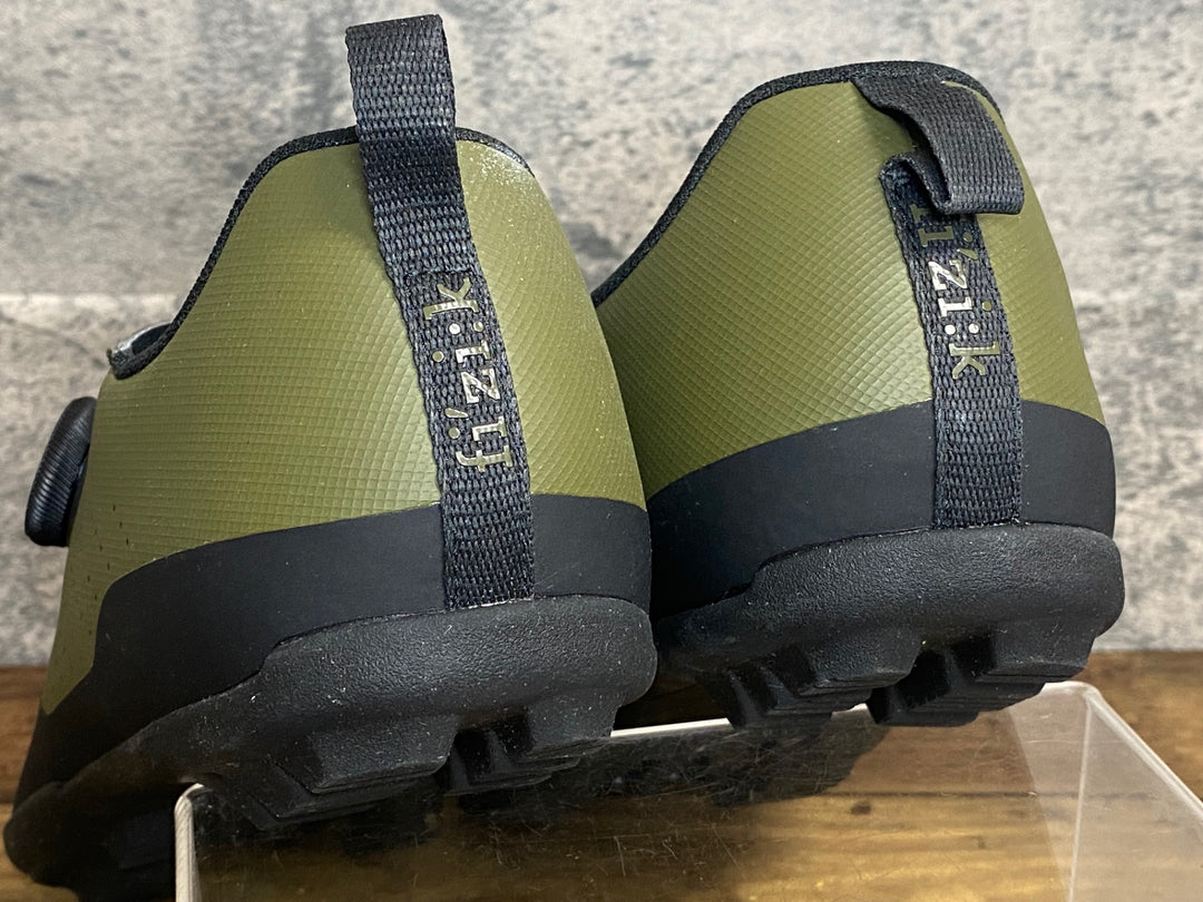 JK095 フィジーク fizik TERRA ATLAS ビンディングシューズ カーキ EU45 SPD
