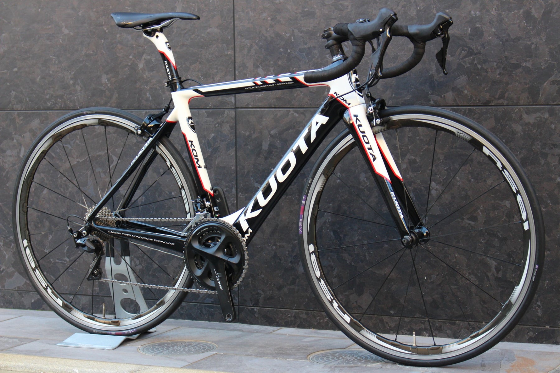 クォータ KUOTA KOM 2016モデル S(485)サイズ シマノ 105 R7000 11S 