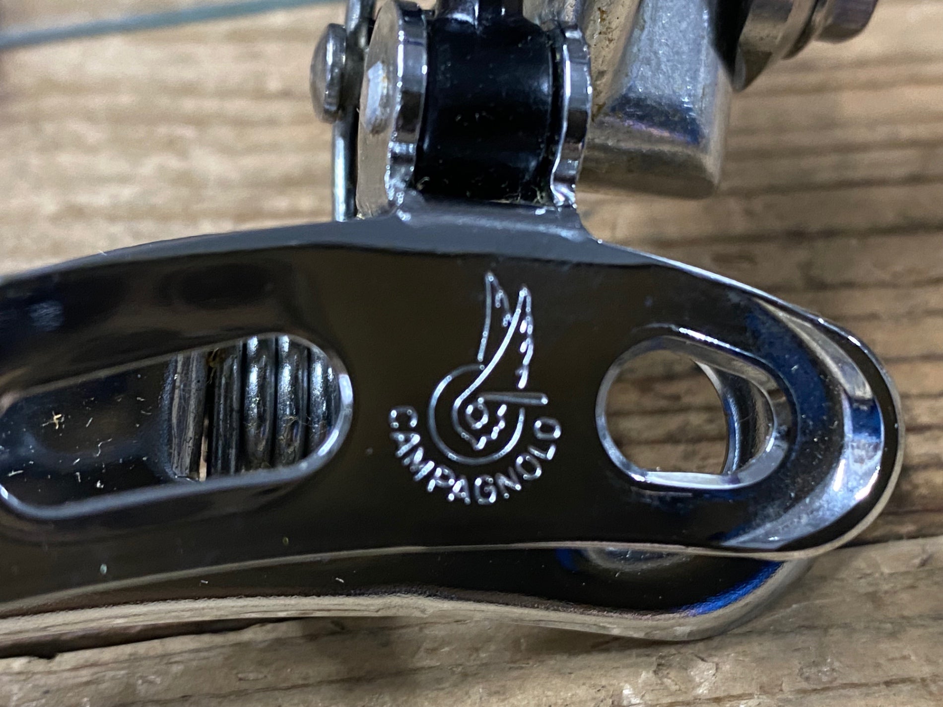 KH587 未使用箱入り カンパニョーロ Campagnolo スーパーレコード