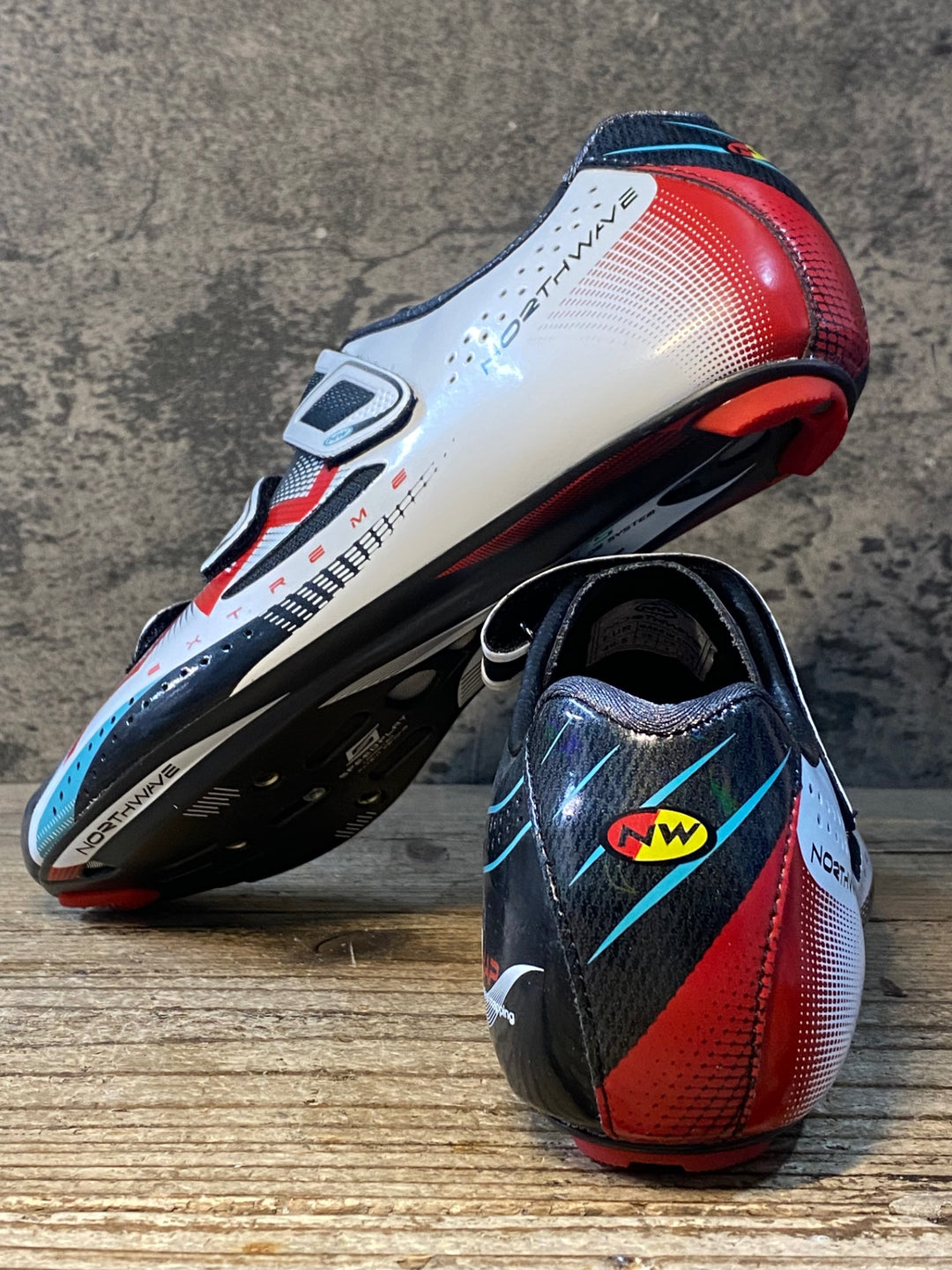 JR507 ノースウェーブ NORTHWAVE EXTREME ビンディングシューズ 黒赤白 EU40 1/2