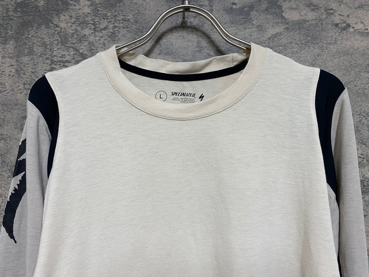 JP807 スペシャライズド SPECIALIZED 長袖 Tシャツ ベージュ L