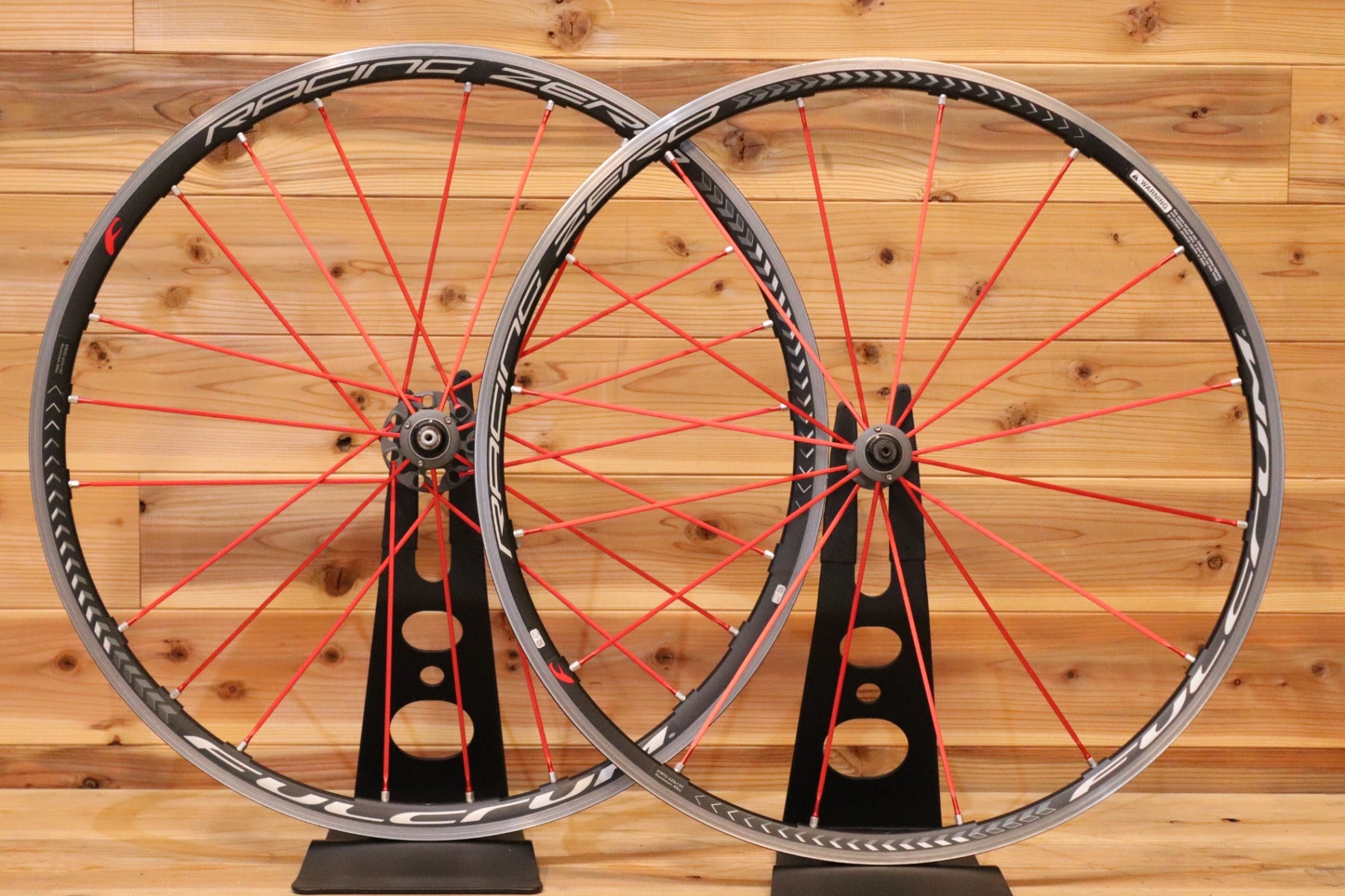 Bike Parts Racing Zero 700c 135mm Rear Wheel FULCRUM RACING ZERO